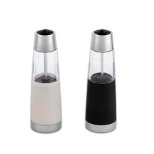 Short Gravity Pepper Mill